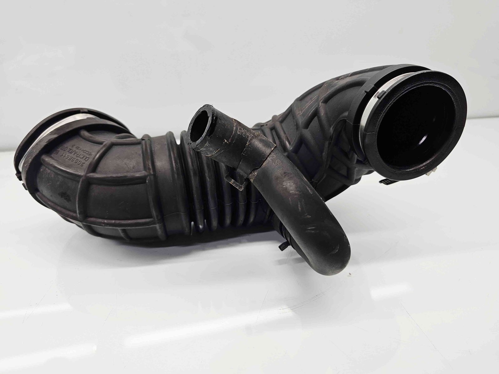 Tub admisie aer Chevrolet Captiva (T100) [Fabr 2006-2018] 20998611 2.2 CDTI A22DM 122KW / 166CP - imagine 2