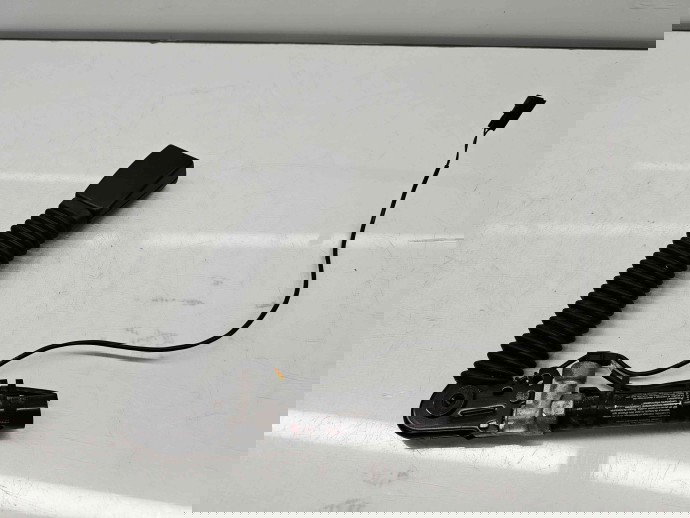  Capsa centura stanga fata Bmw 5 (E60) [Fabr 2004-2010] 7210887