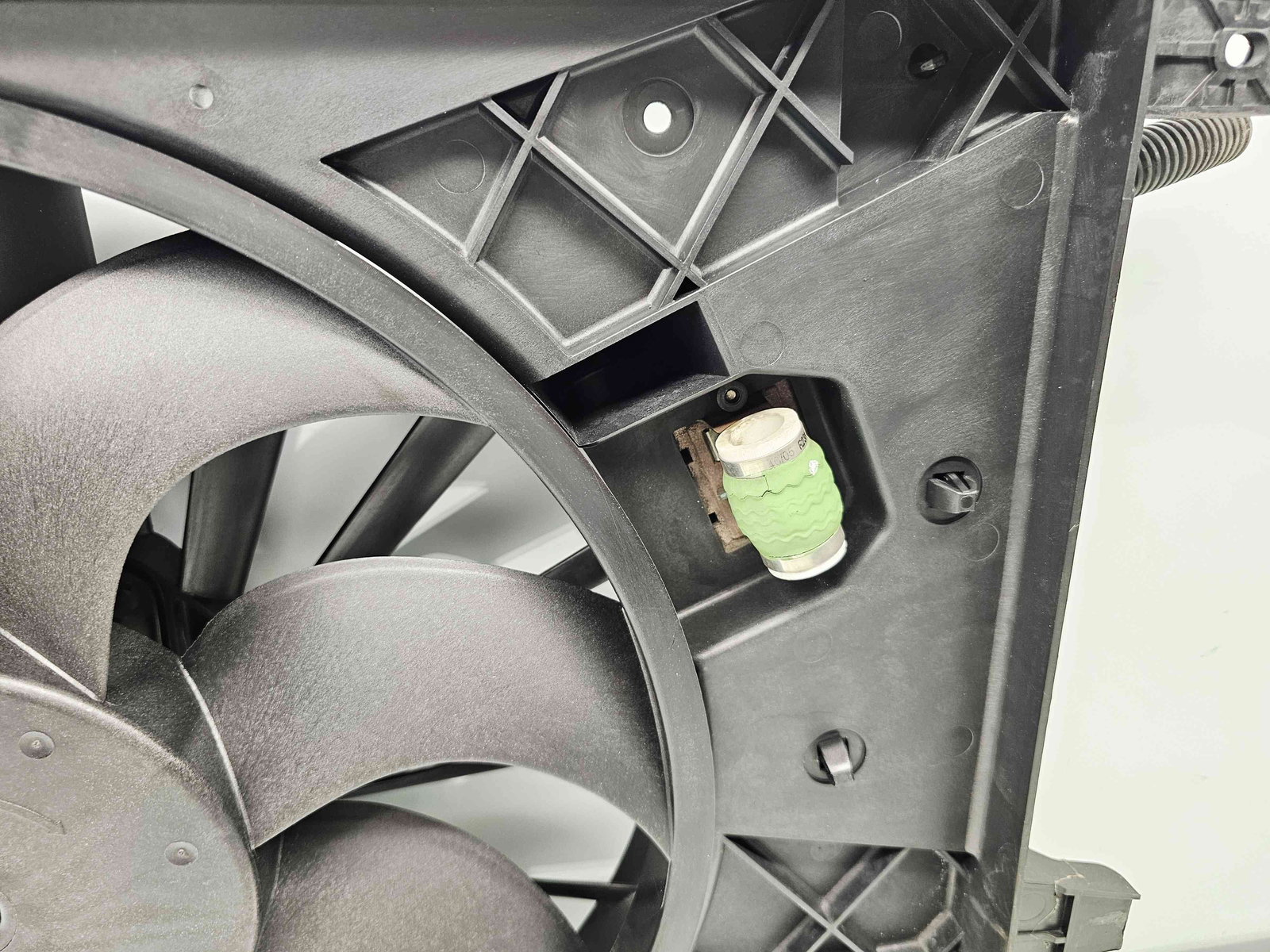 Electroventilator Alfa Romeo 159 (939) [Fabr 2006-2011] 50501449 1.9 939A7000 85KW / 116CP - imagine 4