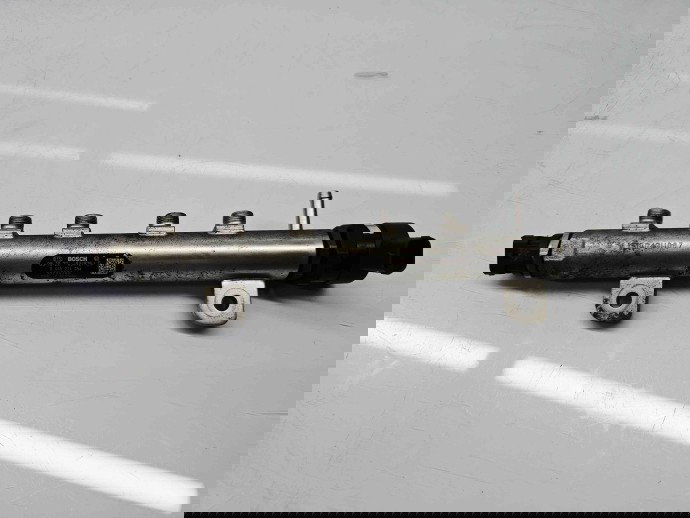 Rampa injectoare Alfa Romeo 159 (939) [Fabr 2006-2011] 55200266 1.9 939A7000 85KW / 116CP