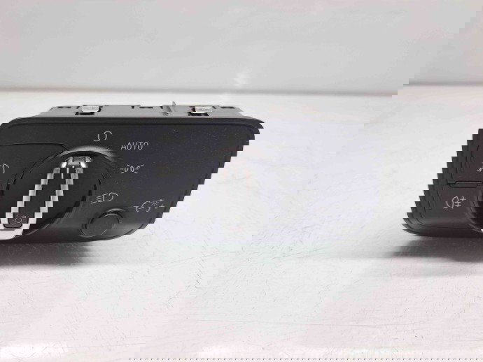  Bloc lumini Audi A3 Sportback (8VA) Hatchback [Fabr 2012-2020] 8V0941531L