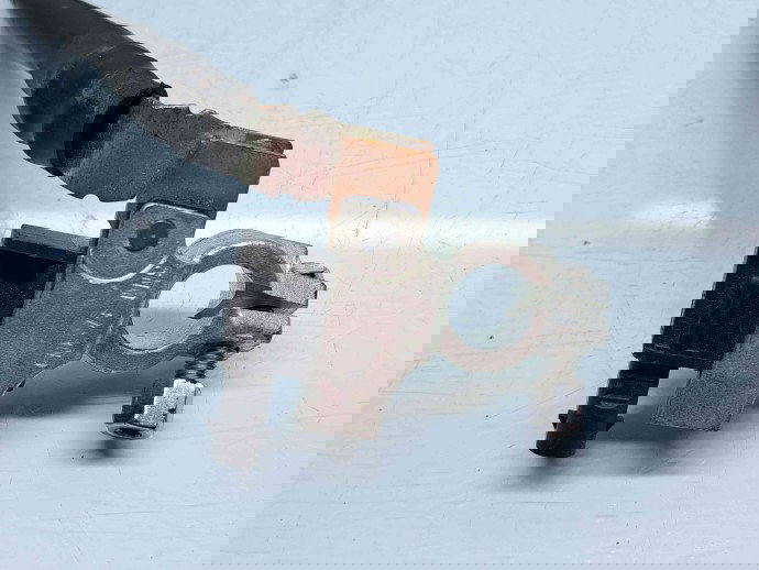  Borna baterie (-) Audi A4 (8K2, B8.5) Facelift [Fabr 2008-2015] 8T0915181 