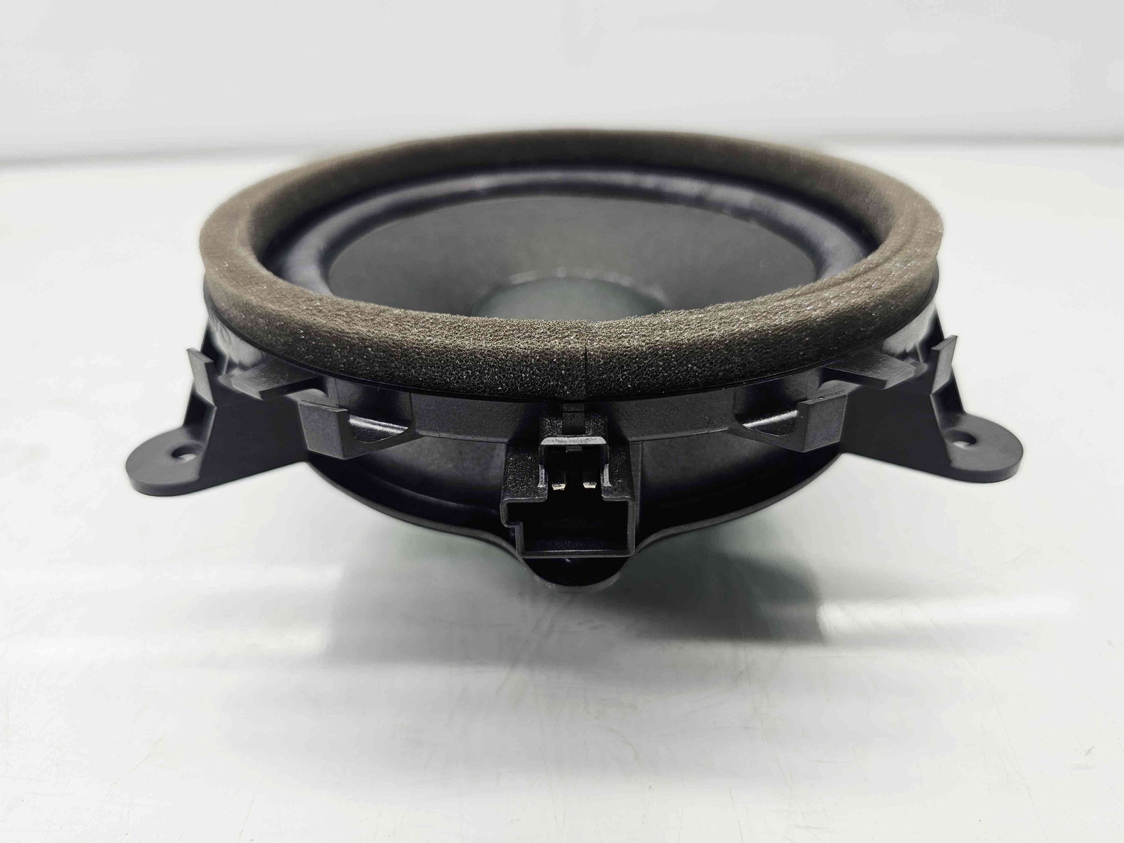 Boxa stanga spate Volvo V60 [Fabr 2010-2018] 30657445 - imagine 2