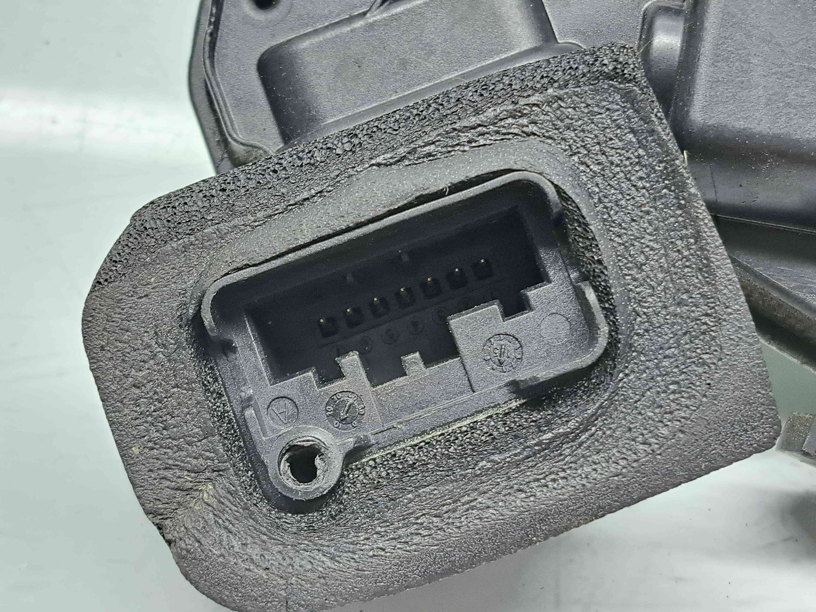 Broasca usa dreapta spate Seat Leon ST Combi (5F8) [Fabr 2013-2018] facelift 5K4839016AG - imagine 4