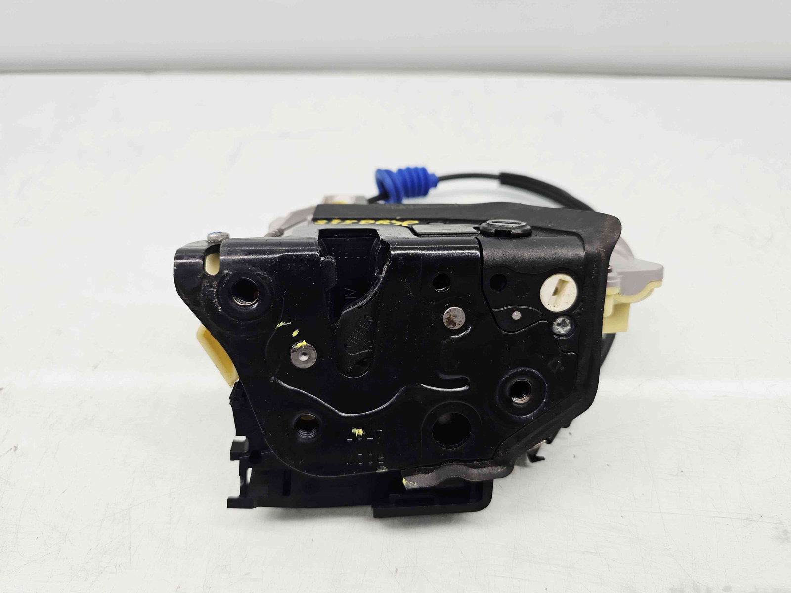 Broasca usa dreapta spate Volkswagen Tiguan (5N) [Fabr 2007-2016] 3C4839016A - imagine 2