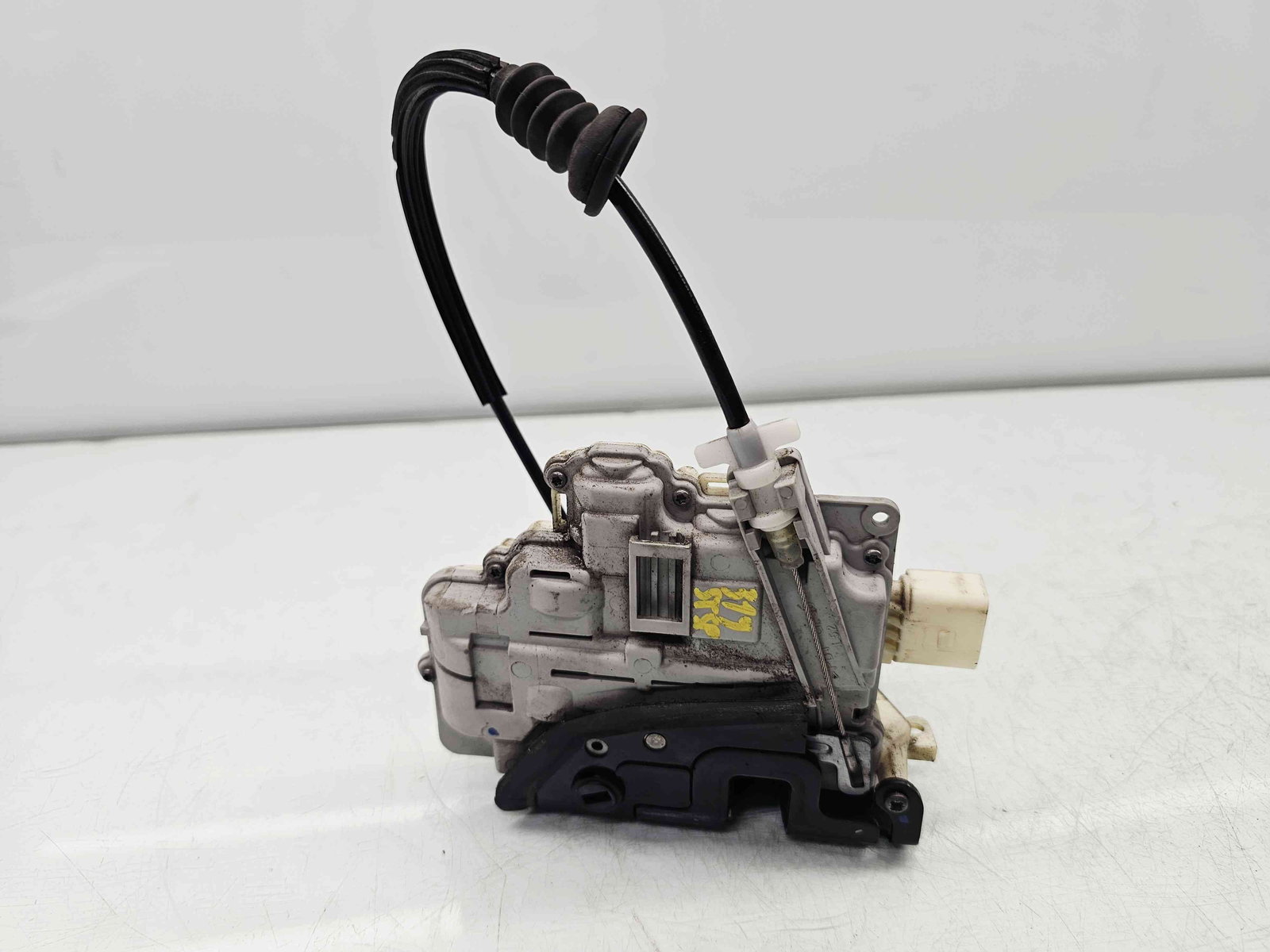 Broasca usa stanga spate Volkswagen Passat B7 (362) [Fabr 2010-2014] 3C4839015A