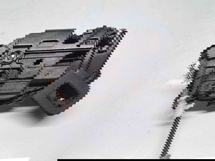 Broasca usa stanga spate Volkswagen Passat B8 (3G2) [Fabr 2015-prezent] 5E0839015