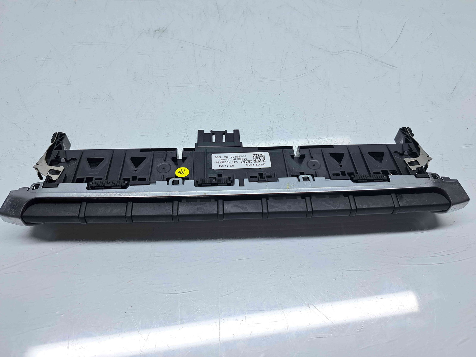 Buton avarii Audi A3 Sportback (8VA) Hatchback [Fabr 2012-2020] 8V0925301BA / 5JT10026414 - imagine 2