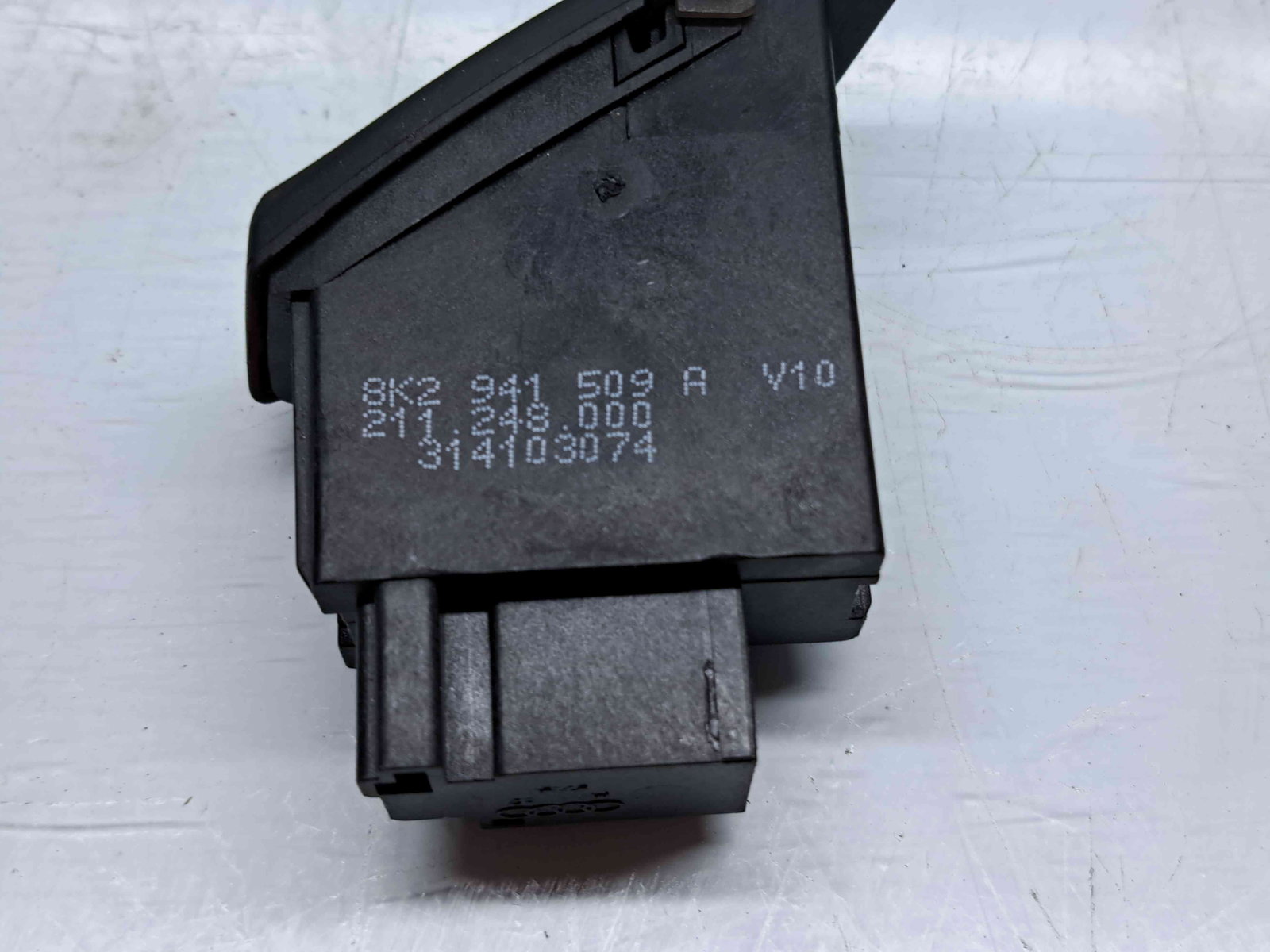 Buton avarii Audi A5 (8T3) [Fabr 2007-2015] 8K2941509A - imagine 3