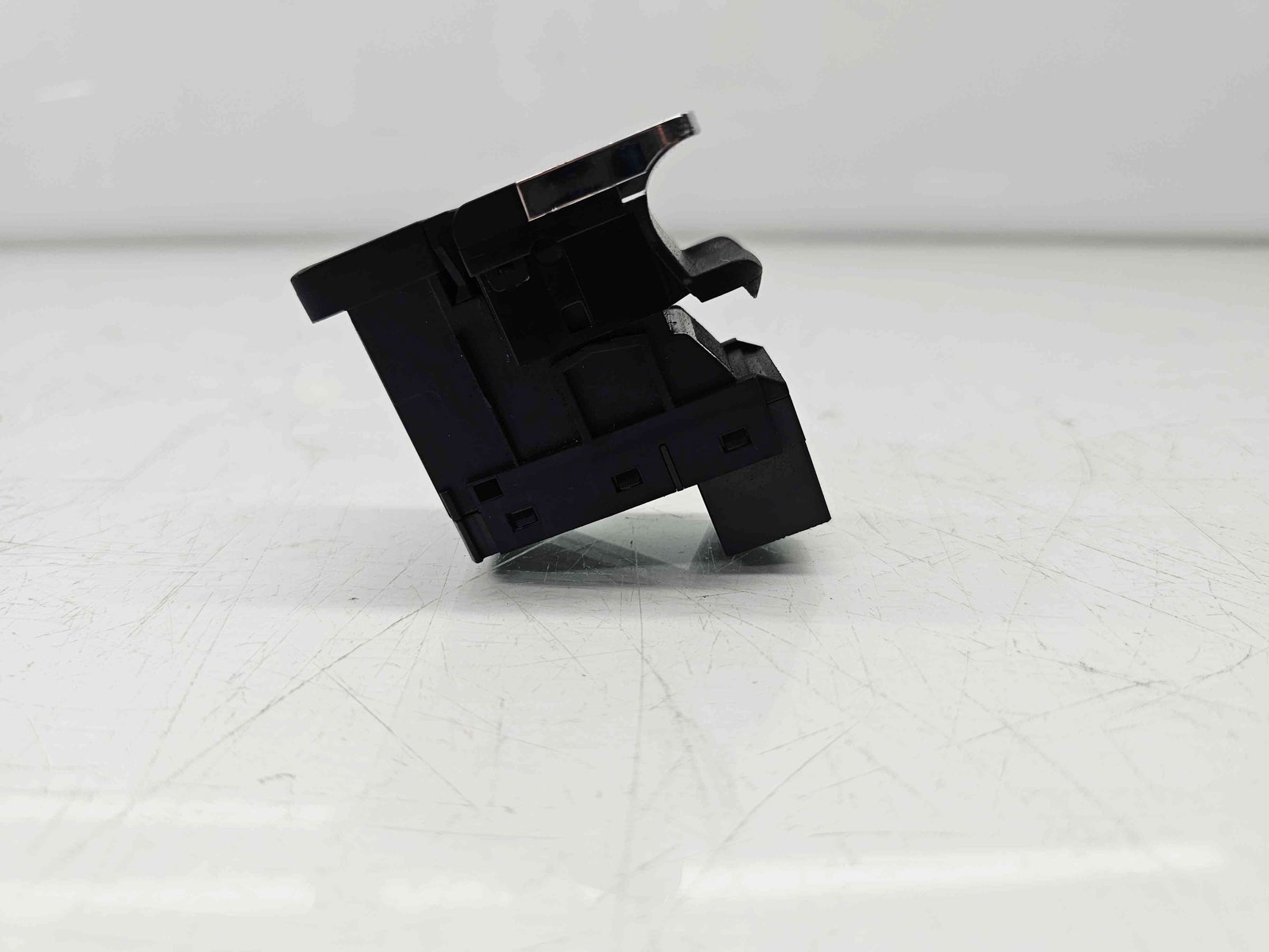 Buton frana de mana Seat Leon ST Combi (5F8) [Fabr 2013-2018] facelift 575927225 - imagine 2