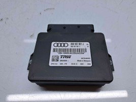Calculator frana de mana Audi A4 (8K2, B8.5) Facelift [Fabr 2008-2015] 8K0907801J 2.0 TDI CJCA 105KW / 143CP