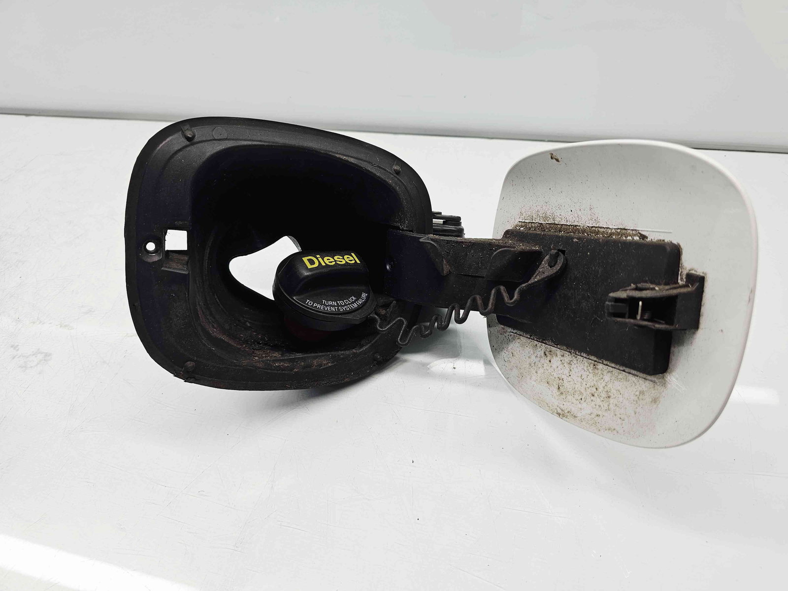 Capac rezervor Volvo V60 [Fabr 2010-2018] 61400 - imagine 2