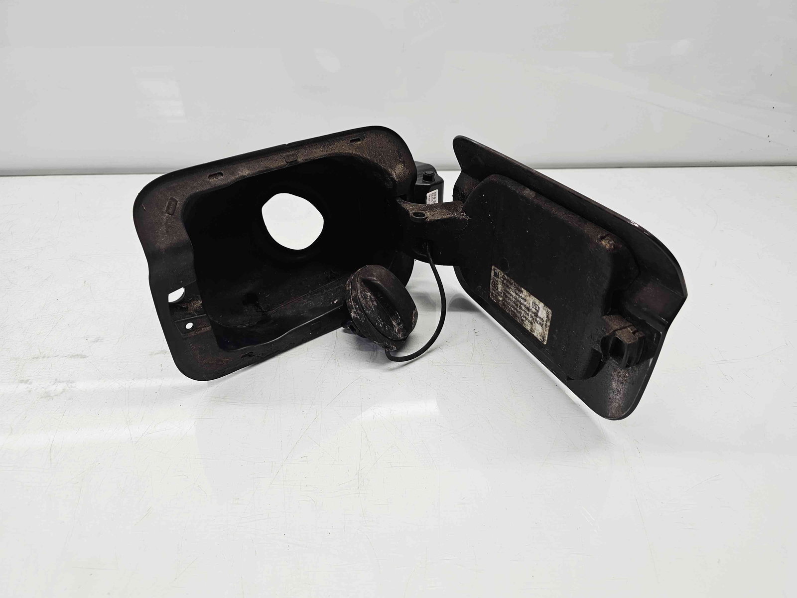 Capac rezervor Seat Leon ST Combi (5F8) [Fabr 2013-2018] facelift LL4U - imagine 2