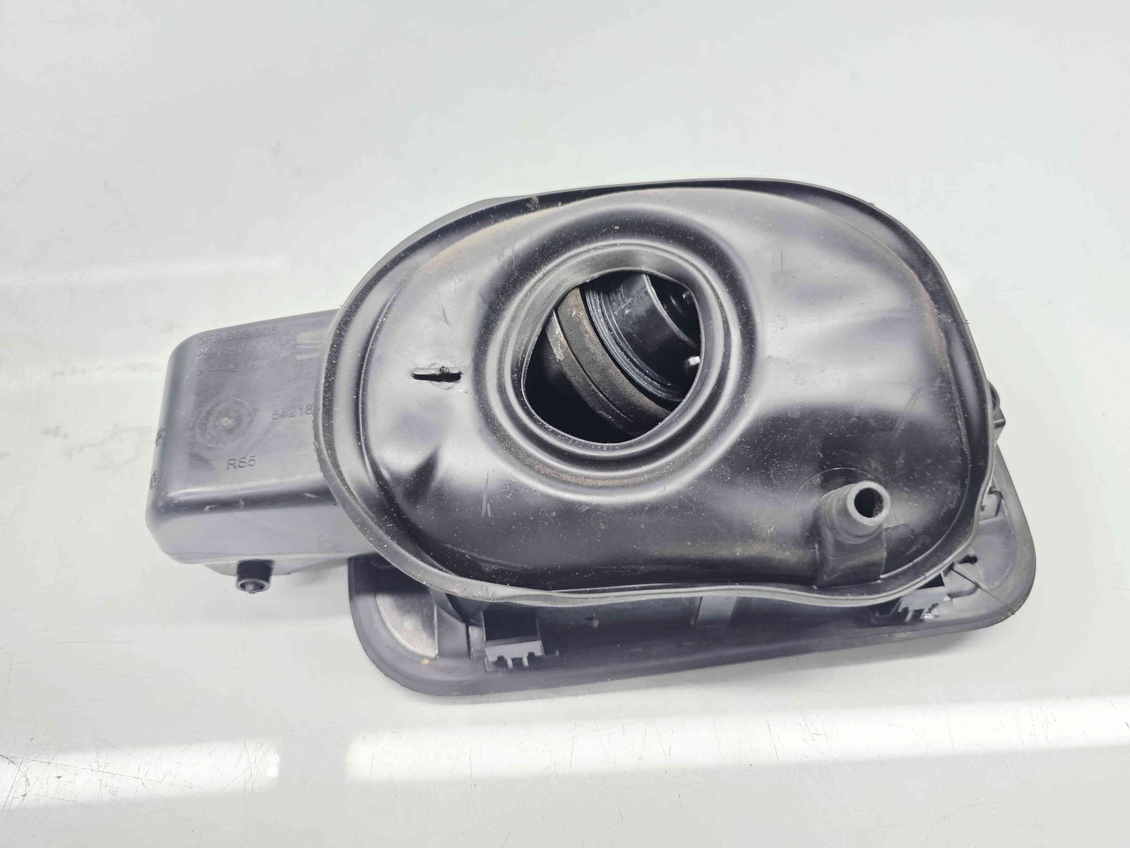 Capac rezervor Seat Leon ST Combi (5F8) [Fabr 2013-2018] facelift LL4U - imagine 3