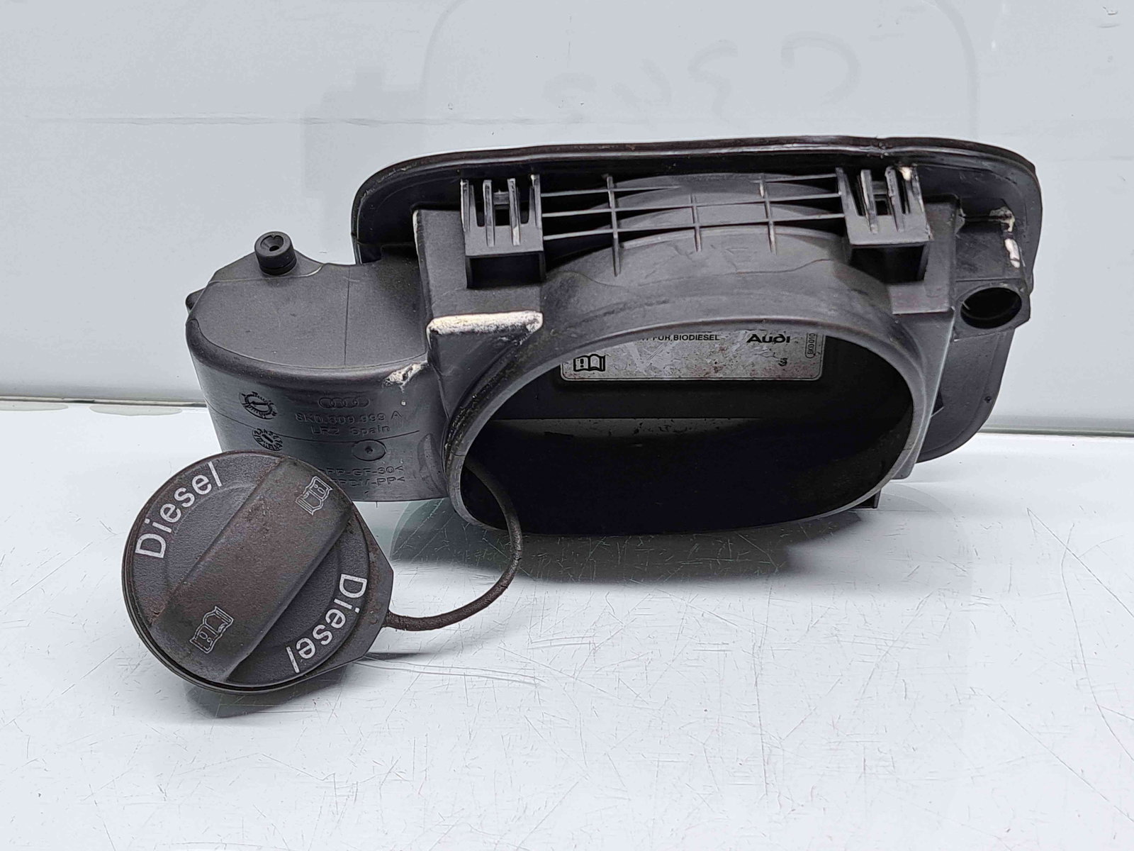 Capac rezervor Audi A4 (8K2, B8.5) Facelift [Fabr 2008-2015] LX7W - imagine 2