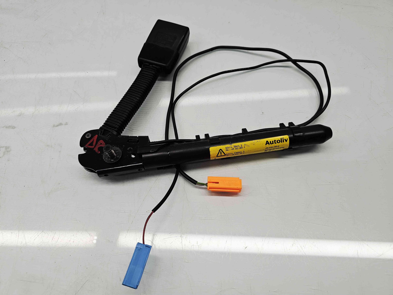 Capsa centura dreapta fata LAND ROVER Freelander 2 (FA) [Fabr 2006-2014] 6G9N61208CE - imagine 1