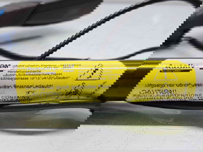  Capsa centura dreapta fata Opel Zafira B (A05) facelift [Fabr 2006-2011] 33-080-3354