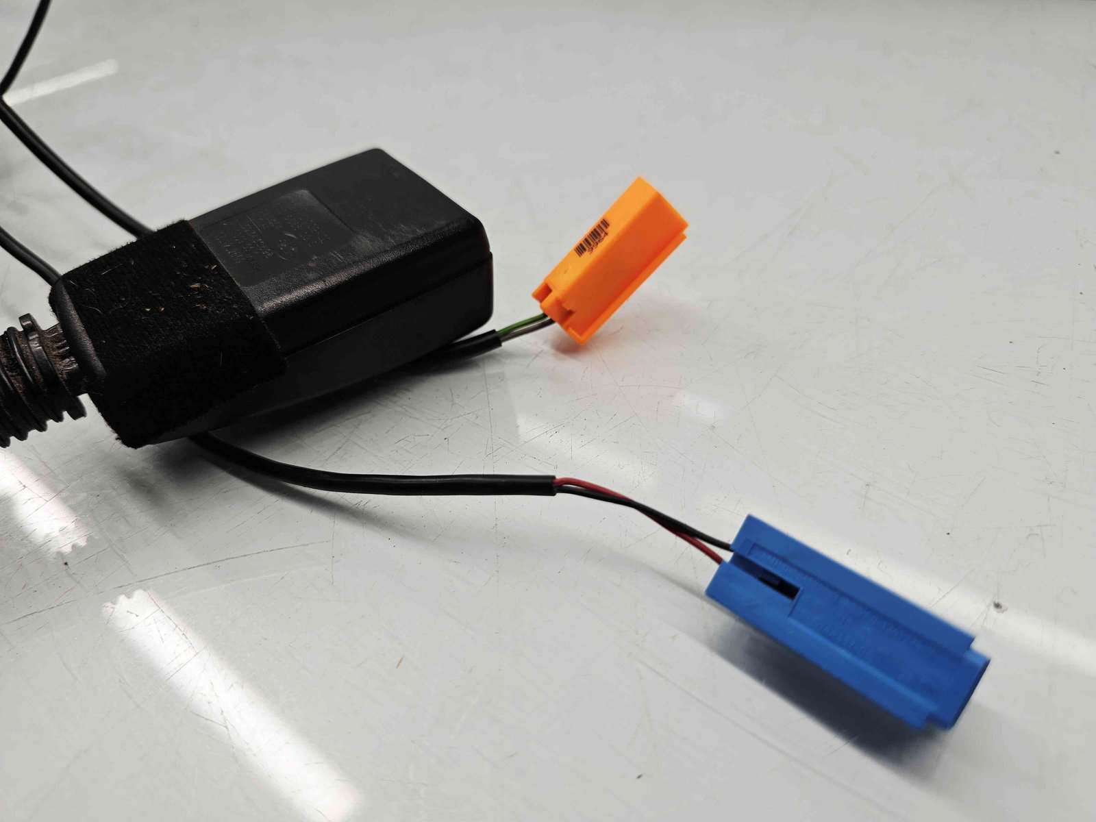 Capsa centura stanga fata LAND ROVER Freelander 2 (FA) [Fabr 2006-2014] 6G9N61209CE - imagine 2