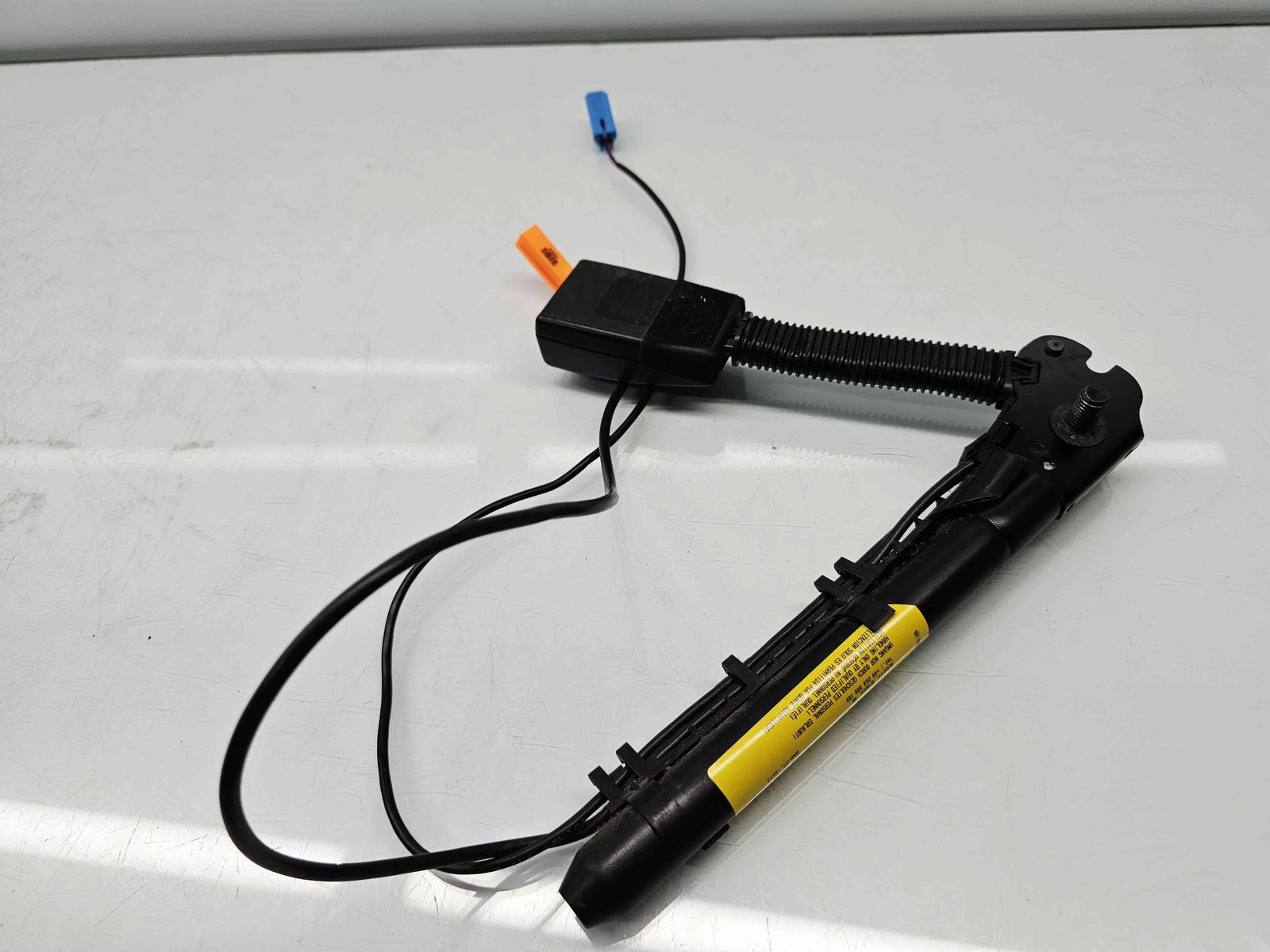 Capsa centura stanga fata LAND ROVER Freelander 2 (FA) [Fabr 2006-2014] 6G9N61209CE - imagine 4