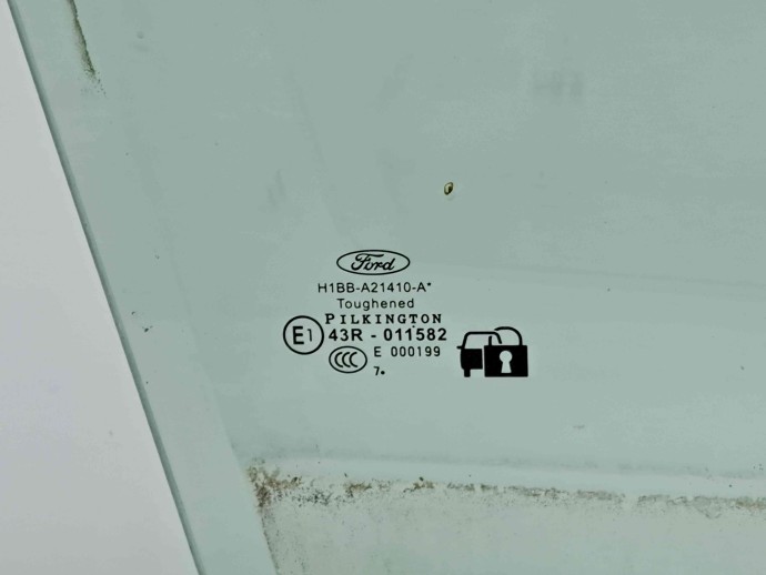 Geam usa dreapta fata Ford Fiesta 8 [Fabr 2017-2025] OEM