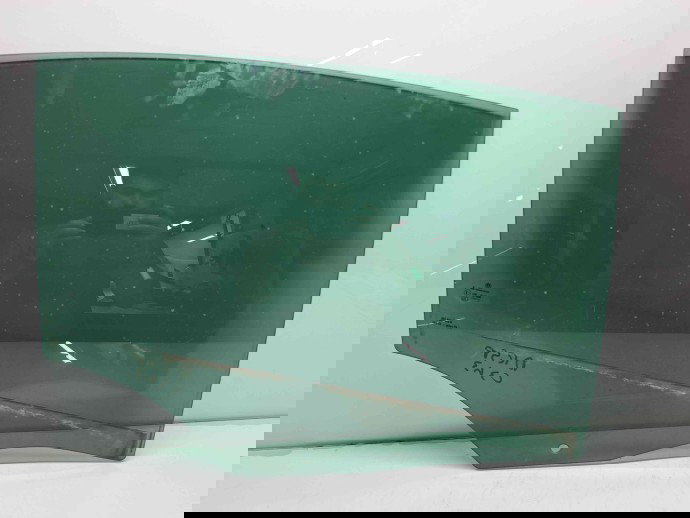 Geam usa dreapta spate Volkswagen Passat B8 (3G2) [Fabr 2015-prezent] OEM