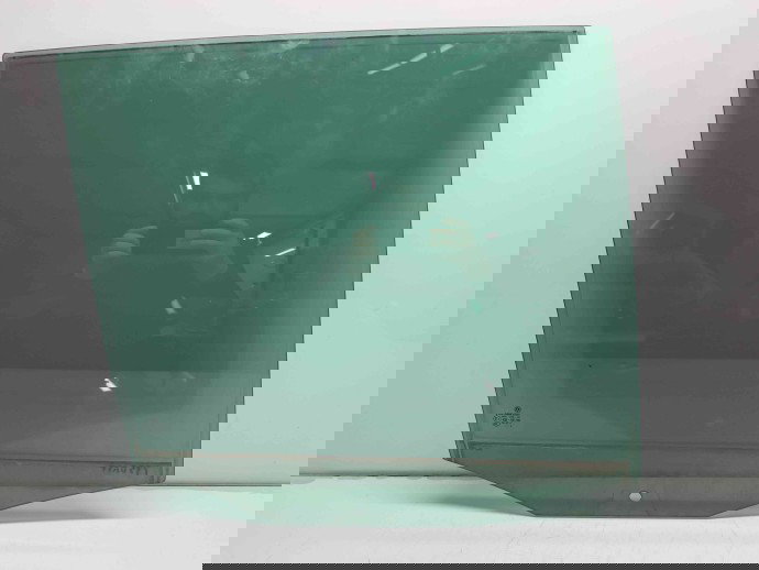 Geam usa dreapta spate Volkswagen Tiguan (5N) [Fabr 2007-2016] OEM