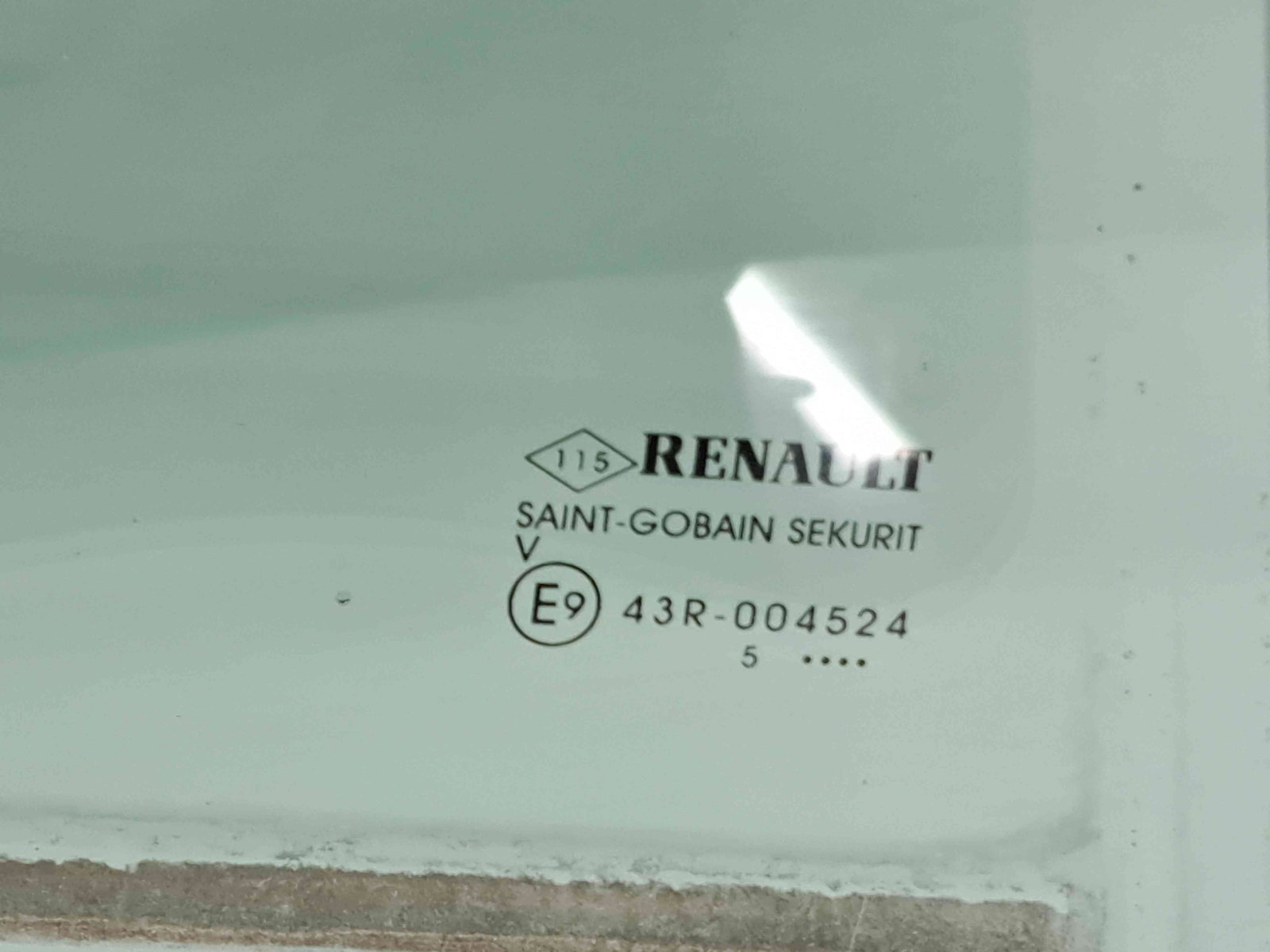 Geam usa dreapta spate Renault Kadjar [Fabr 2015-prezent] OEM - imagine 2