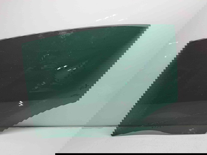 Geam usa stanga spate Volkswagen Passat B8 (3G2) [Fabr 2015-prezent] OEM