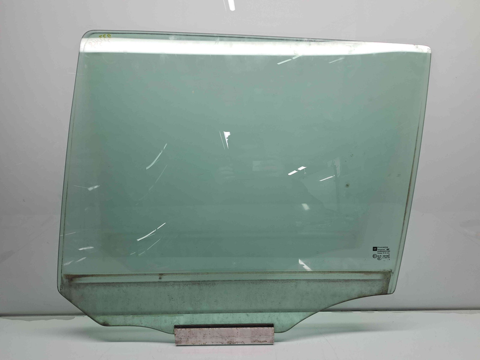 Geam usa stanga spate Opel Zafira B (A05) facelift [Fabr 2006-2011] OEM - imagine 1