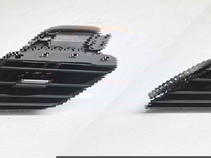  Grila aerisire dreapta Bmw X1 (F48) [Fabr 2016-2022] 9292740