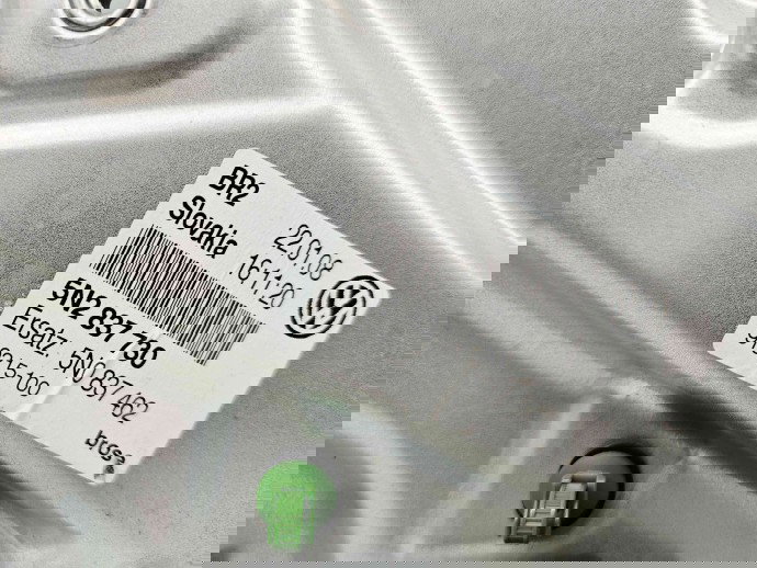 Macara electrica geam dreapta fata Volkswagen Tiguan (5N) [Fabr 2007-2016] 5N2837730