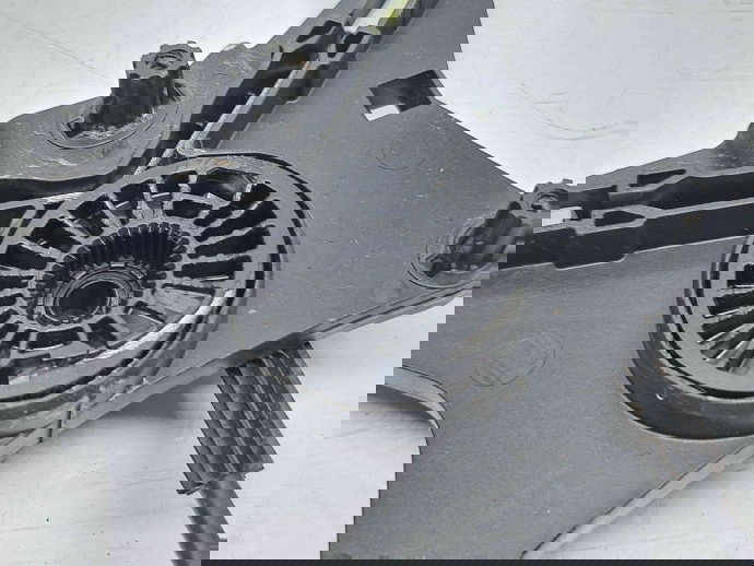 Macara electrica geam dreapta fata Volkswagen Passat B8 (3G2) [Fabr 2015-prezent] 3G0837462B