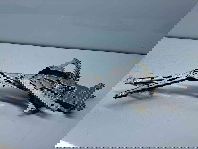 Macara electrica geam dreapta fata Opel Zafira B (A05) facelift [Fabr 2006-2011] 13132221