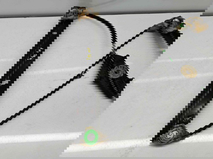 Macara electrica geam dreapta fata Audi A4 (8K2, B8.5) Facelift [Fabr 2008-2015] 8K837462A