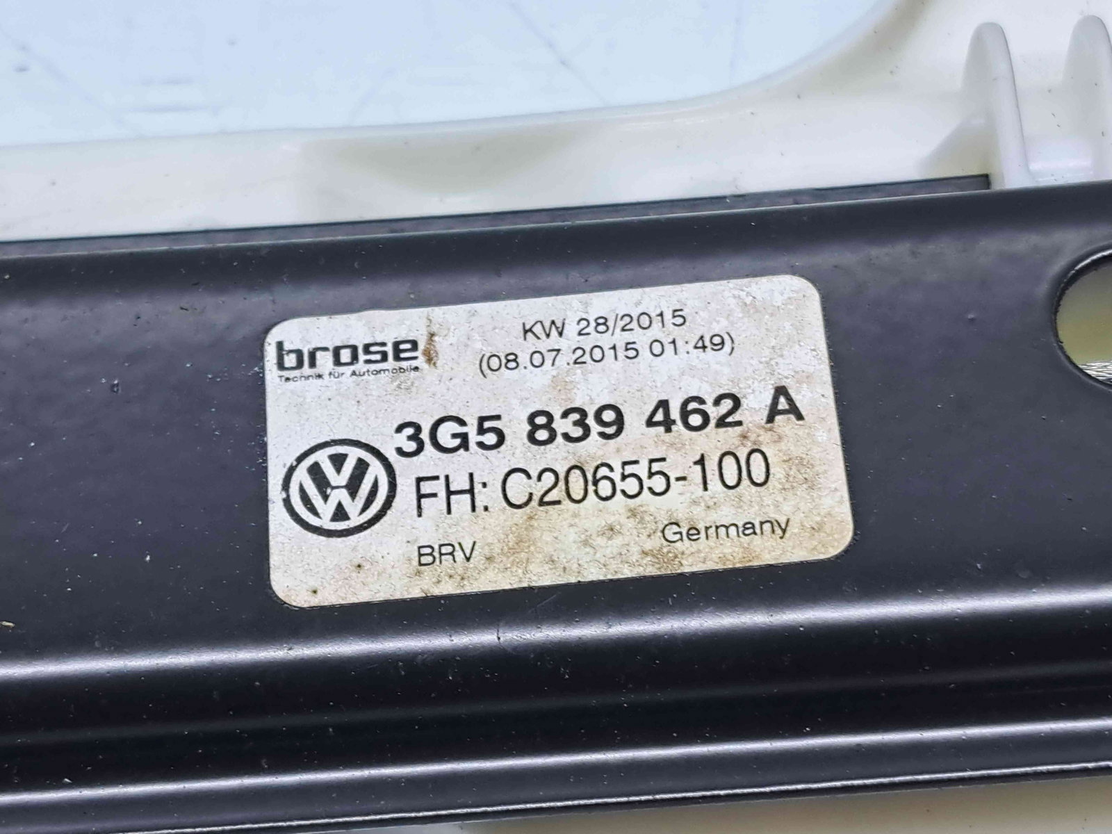 Macara electrica geam dreapta spate Volkswagen Passat B8 (3G2) [Fabr 2015-prezent] 3G5839462A - imagine 4