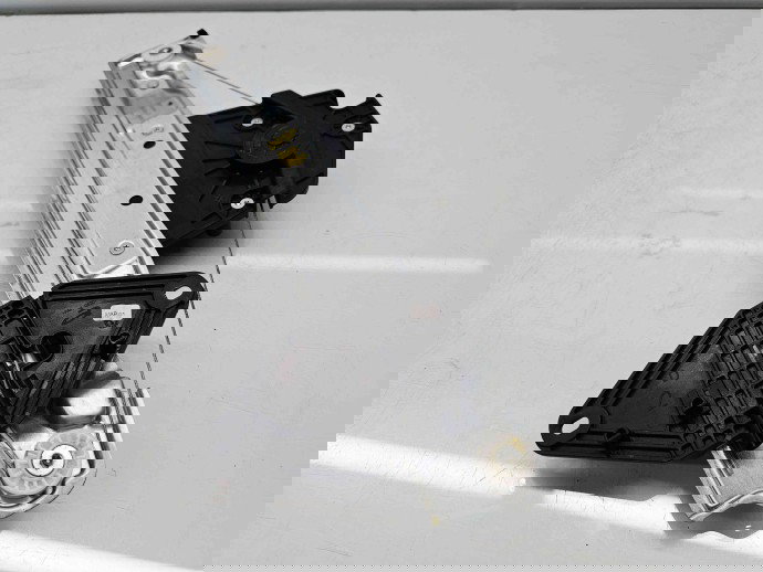 Macara electrica geam dreapta spate Dacia Jogger facelift [Fabr 2021-2025] 827200508R