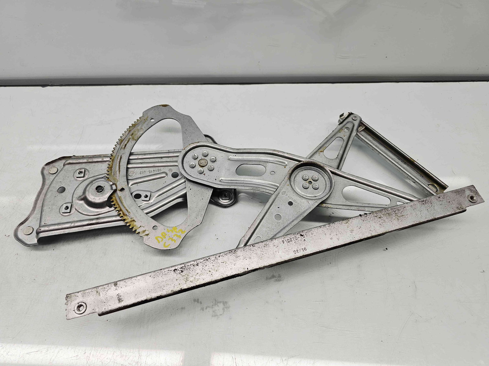 Macara electrica geam dreapta spate Renault Scenic 3 (J95) Facelift [Fabr 2009-2015] 827208148R - imagine 4