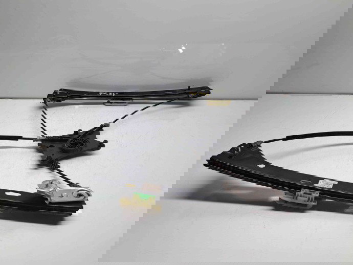 Macara electrica geam stanga fata Volkswagen Passat B8 (3G2) [Fabr 2015-prezent] 3G0837461B