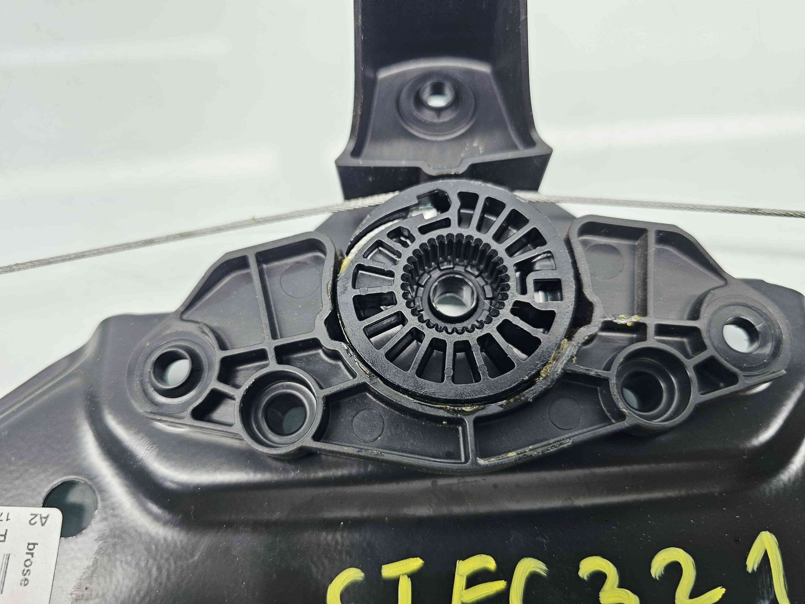 Macara electrica geam stanga fata Renault Kadjar [Fabr 2015-prezent] 807215503R - imagine 3