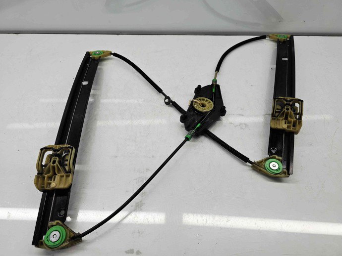 Macara electrica geam stanga fata Audi A4 (8K2, B8) [Fabr 2008-2015] 8K0837461A