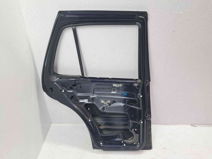 Usa stanga spate Mercedes Clasa ML (W163) [Fabr 1998-2005] 359 Albastru tanzan