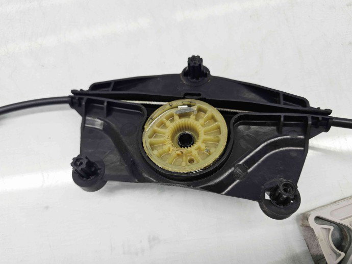 Macara electrica geam stanga spate Audi A4 (8K2, B8) [Fabr 2008-2015] 8K0389461A