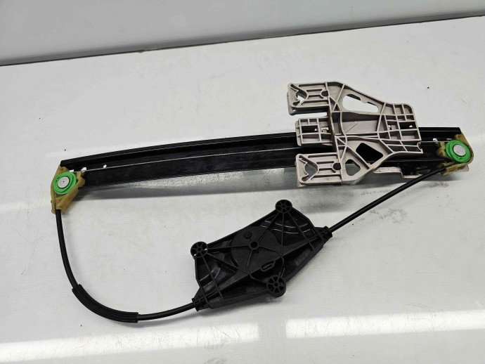 Macara electrica geam stanga spate Audi A4 (8K2, B8) [Fabr 2008-2015] 8K0389461A