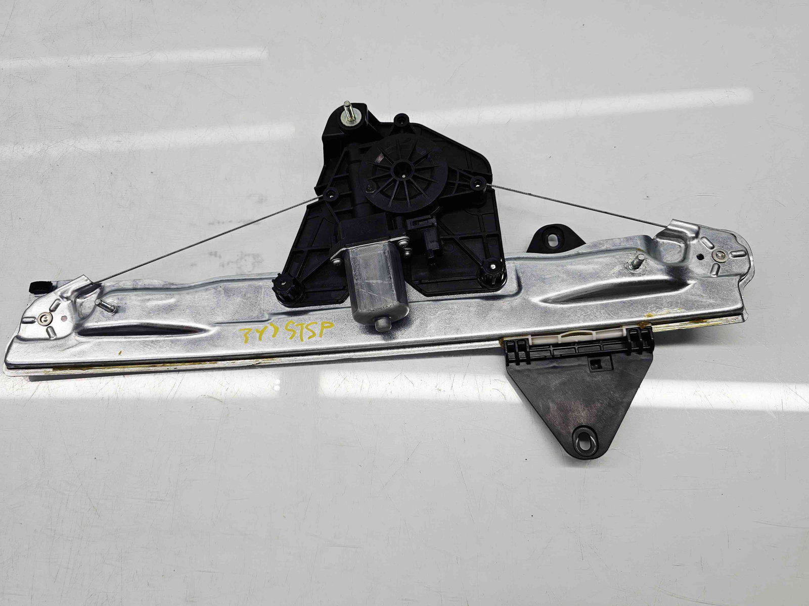 Macara electrica geam stanga spate Dacia Jogger facelift [Fabr 2021-2025] 827219784R - imagine 3