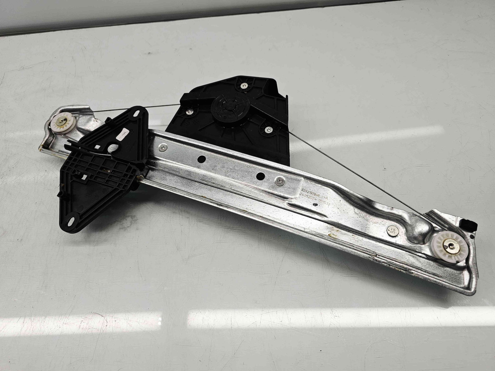 Macara electrica geam stanga spate Dacia Jogger facelift [Fabr 2021-2025] 827219784R - imagine 4