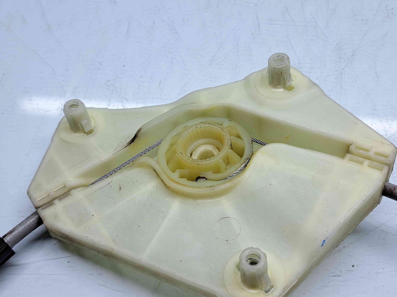 Macara electrica geam stanga spate Seat Leon ST Combi (5F8) [Fabr 2013-2018] facelift 5F9839461C - imagine 2