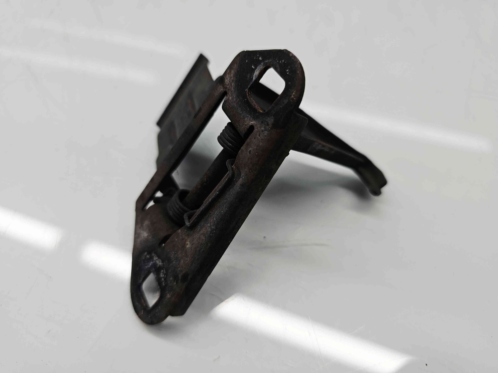 Maner deschidere capota LAND ROVER Freelander 2 (FA) [Fabr 2006-2014] OEM - imagine 4