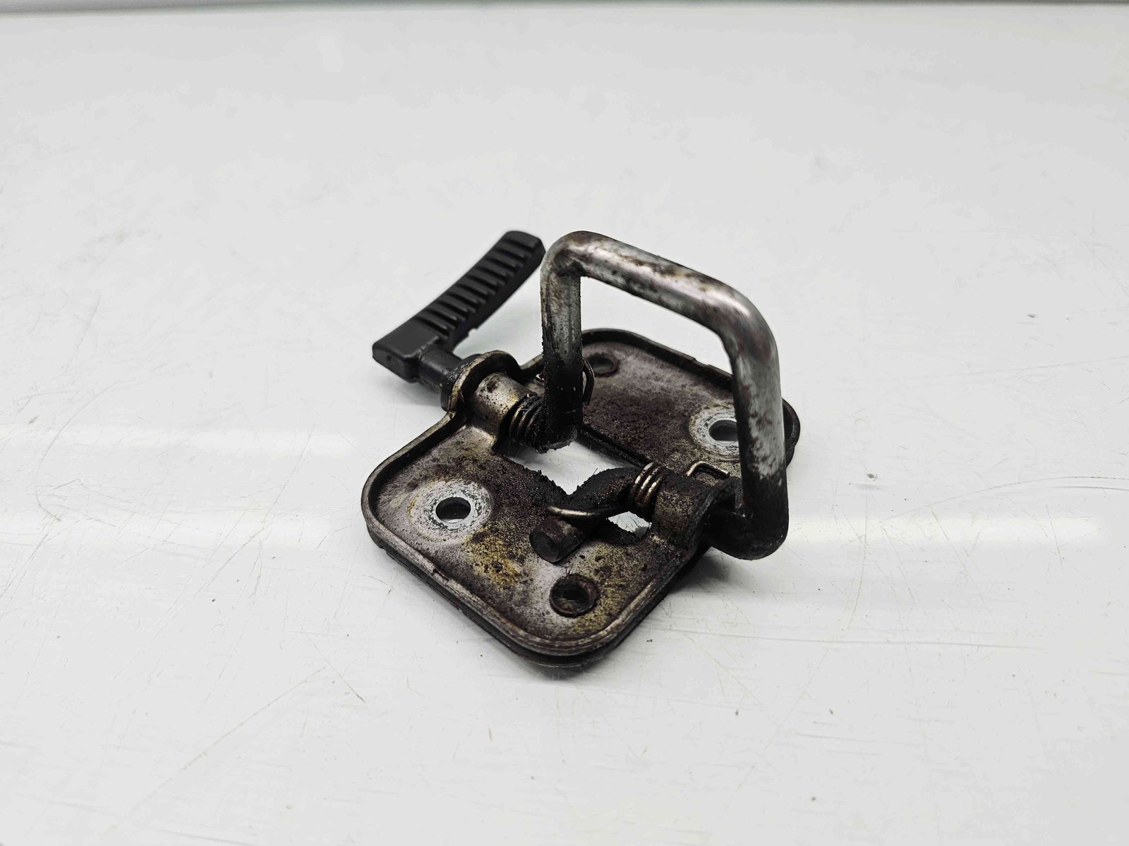 Maner deschidere capota Seat Leon ST Combi (5F8) [Fabr 2013-2018] facelift 5F0823186A - imagine 3