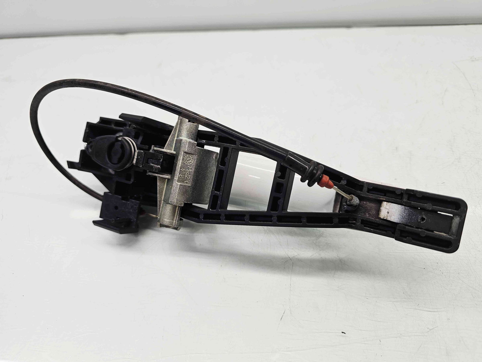 Maner usa dreapta fata Ford Grand C-Max (CB7) [Fabr 2010-2015] Frozen White - imagine 4