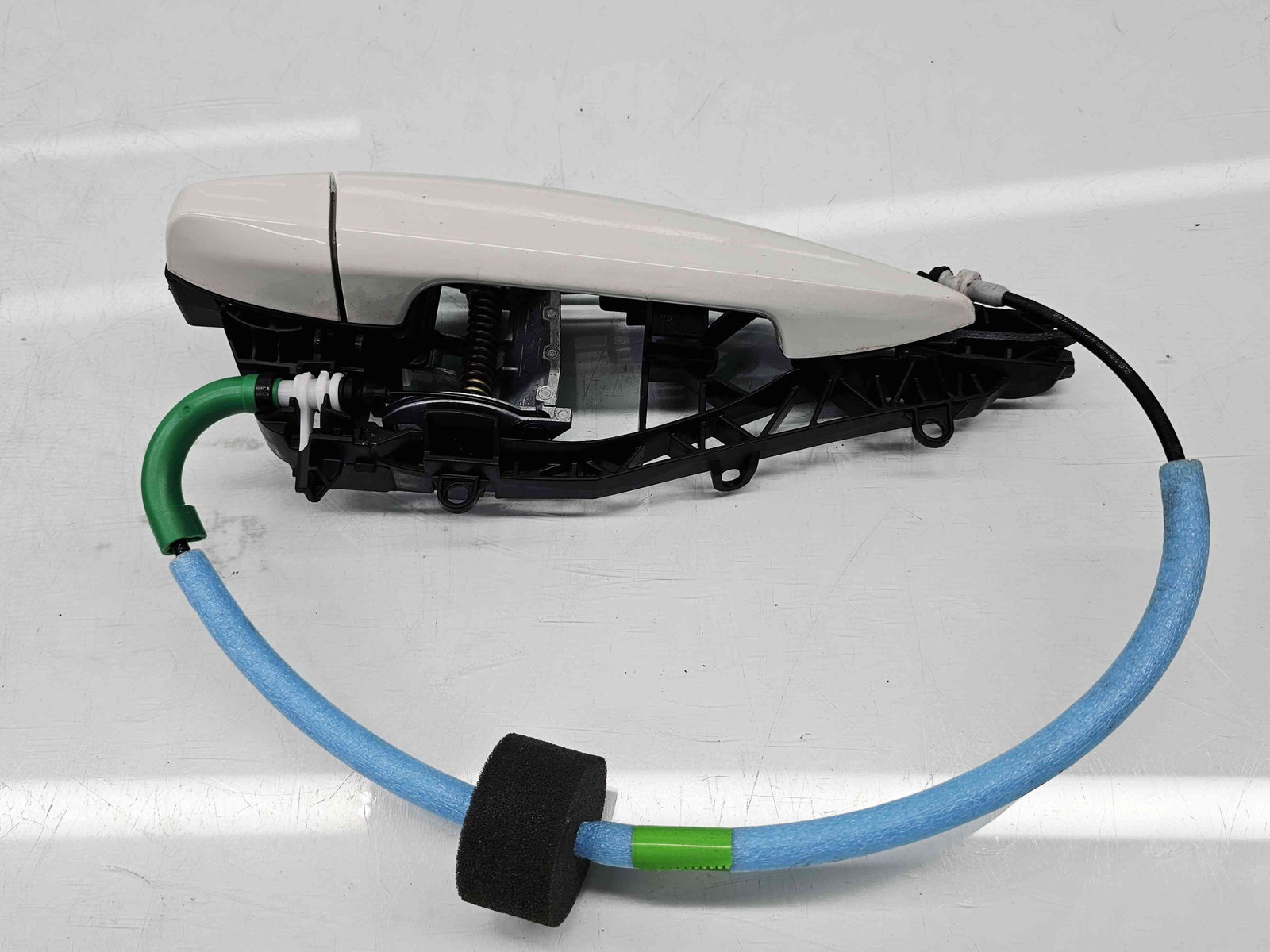 Maner usa dreapta spate Bmw X1 (F48) [Fabr 2016-2022] 300 Alpinweiss III - imagine 1